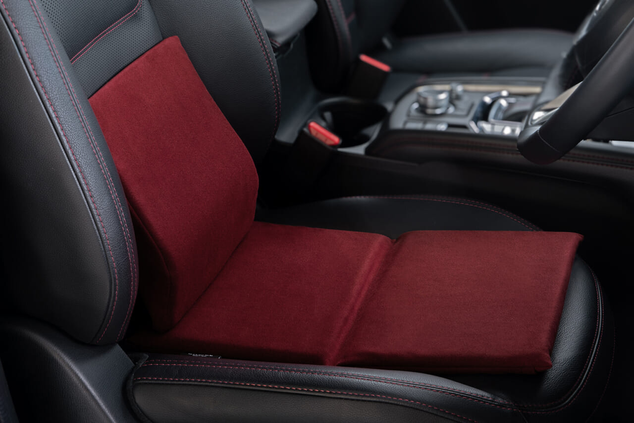 腰痛ドライバー必見。医療介護技術を応用した「腰に優しい」特殊ジェルクッションが登場