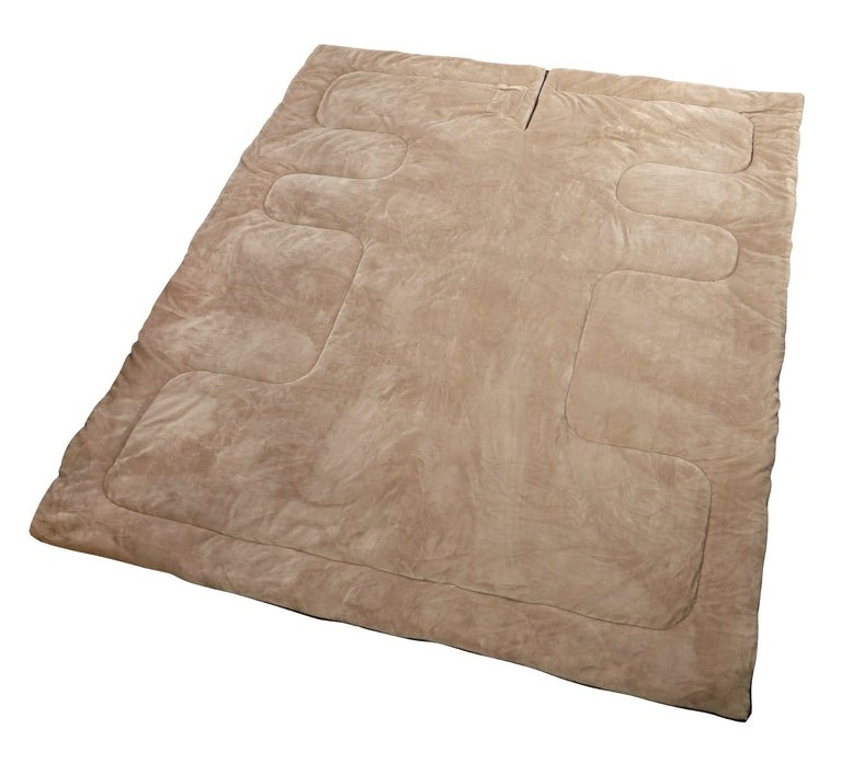 5WAYヒートシュラフ AIRBORNE|釣り具メーカーが開発「車内で凍える時代、終わりです」半信半疑のスタッフも「今では手放せない」。現場が作り出した超実用的な装備。