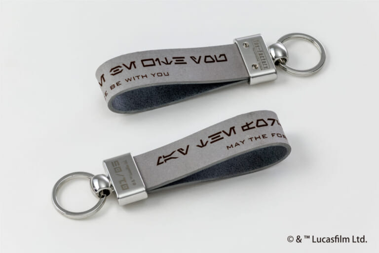 DA VINCI 6.0〈STAR WARS〉EDITIONのキーホルダー｜「車内がヤバい」「スゴすぎだろ…」超有名SF映画を再現したキャンピングカー！ クオリティがとんでもないレベルだと話題に。