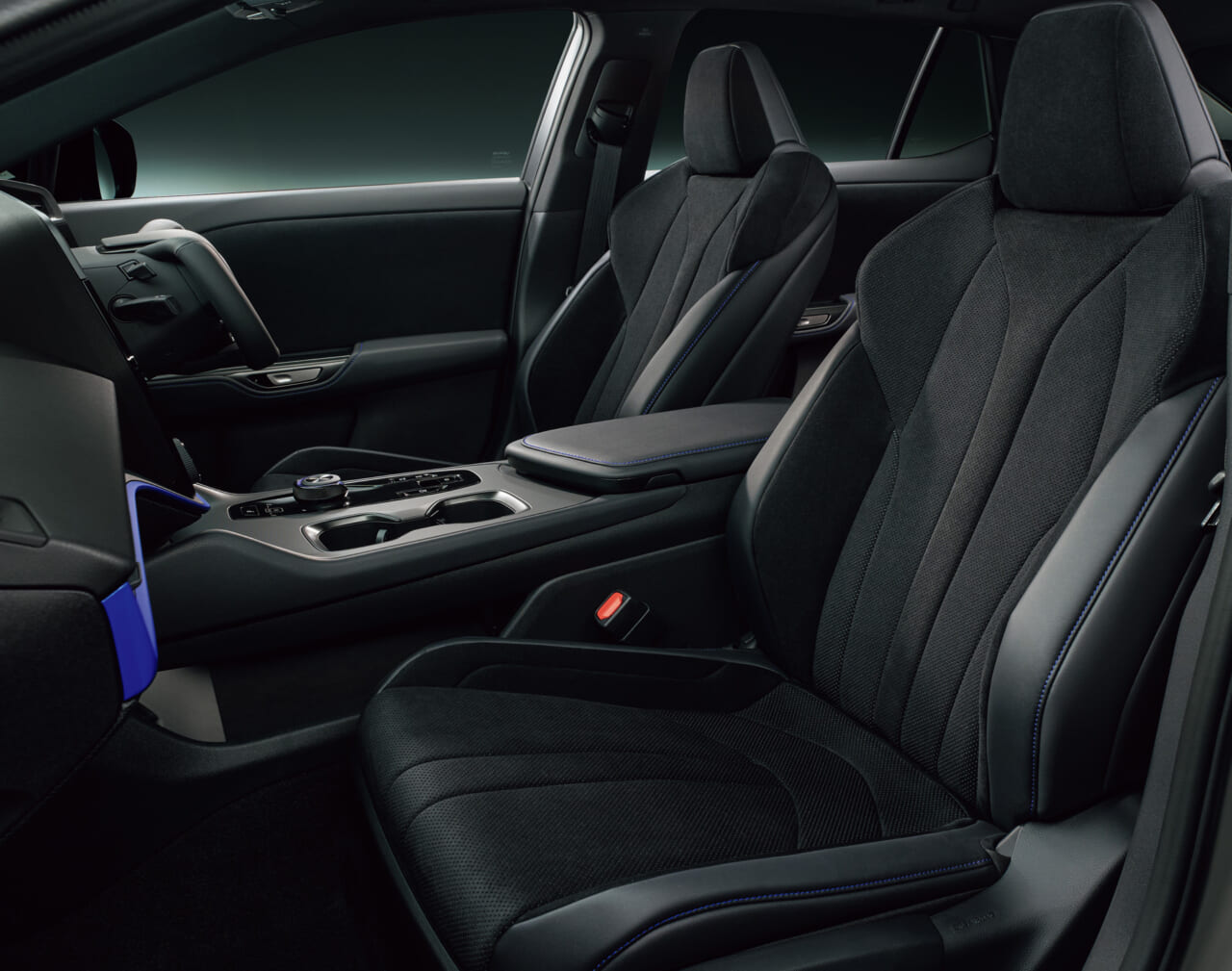 ｜レクサスRZの最高峰「RZ600e“F SPORT Performance”」登場！最先端の空力パッケージと妥協なきチューニングの結晶