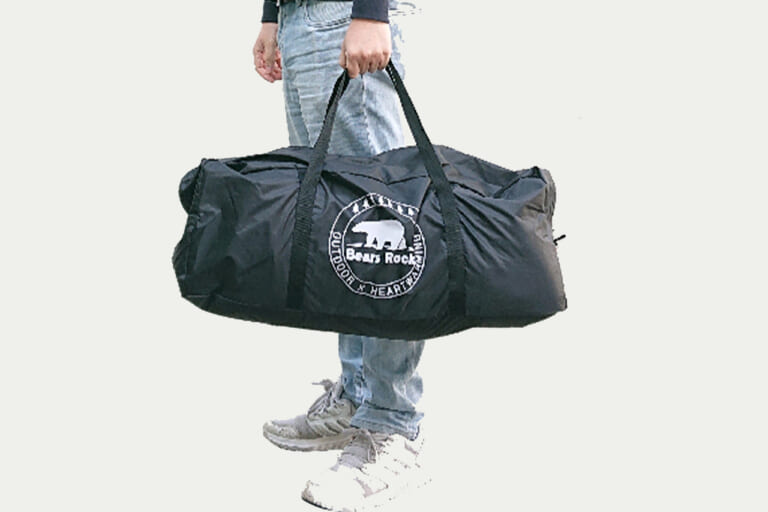 車載用防災セット［ベアーズロック］｜「マジで持ってて良かった…」雪で立ち往生…たった1つのキットが命運を分ける。クルマに積んでおけばめちゃくちゃ安心できるアイテムを紹介