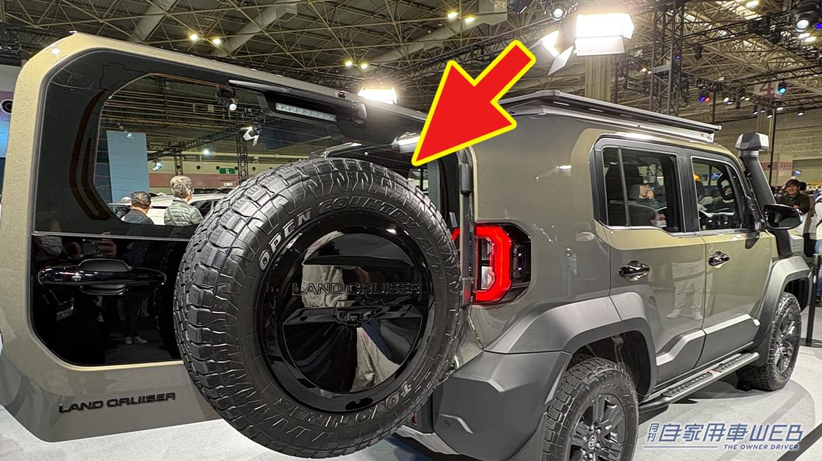 |「おぉ…これはイメージしやすい」新型ランドクルーザーFJに荷物を積むとどんな感じ? シリーズ最小モデルのラゲッジスペースをチェック!