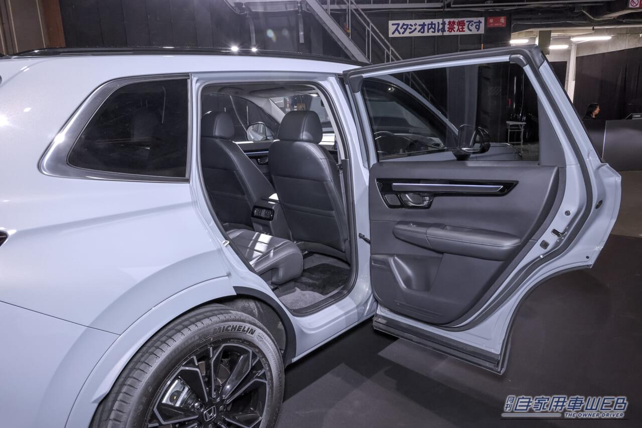 |ホンダ、2026年2月発売の新型SUV「CR-V」の情報を先行公開【12月15日より先行予約もスタート】