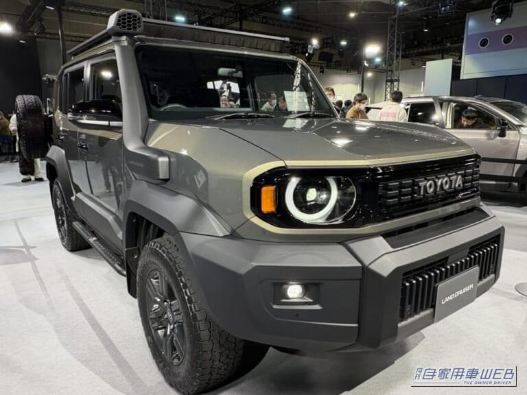 海外カスタマイズ仕様のランドクルーザーFJ｜「おぉ…これはイメージしやすい」新型ランドクルーザーFJに荷物を積むとどんな感じ？ シリーズ最小モデルのラゲッジスペースをチェック！