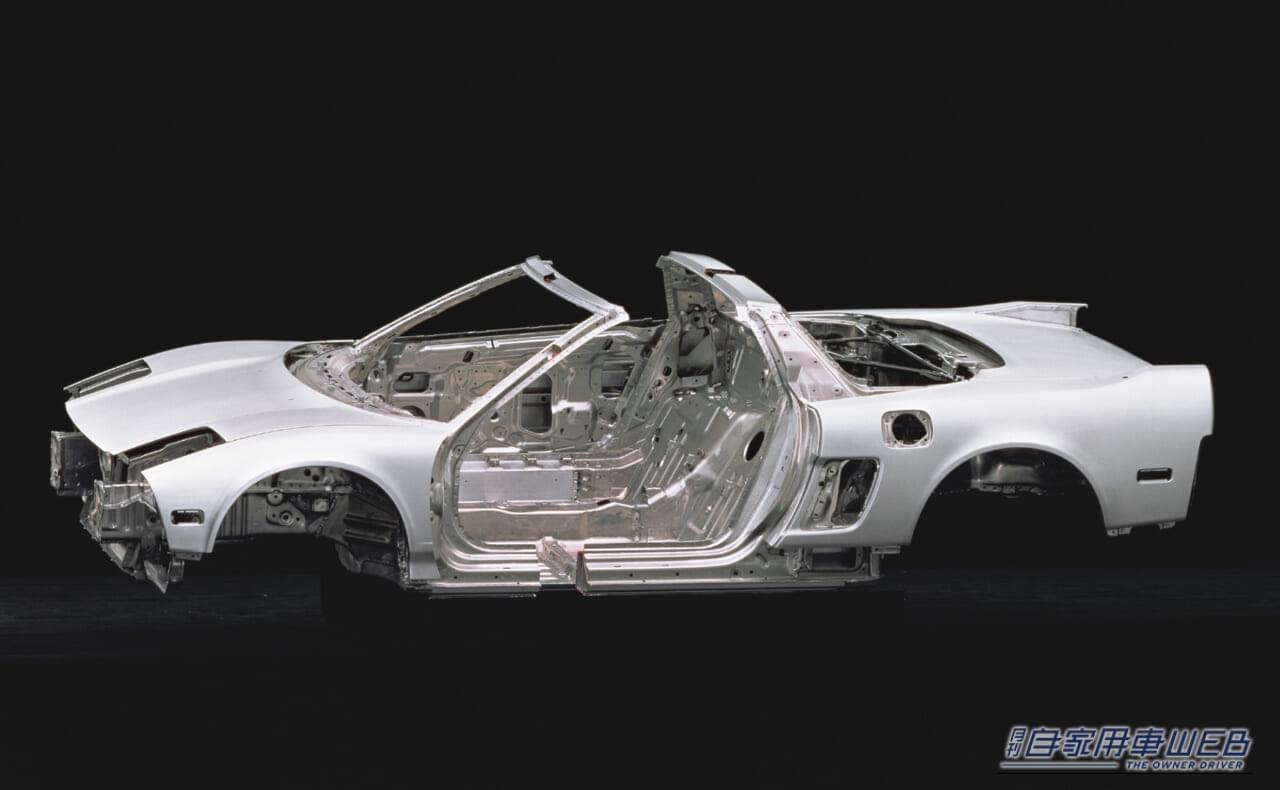 ｜「運転者に優しいスーパースポーツ⁉︎」　初代NSXが世界のスーパーカーの常識を変えた理由