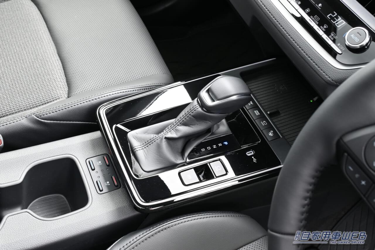 |受注停止が続くカローラクロス。待機組は「今」何をすべきか?【2025冬最新情報】