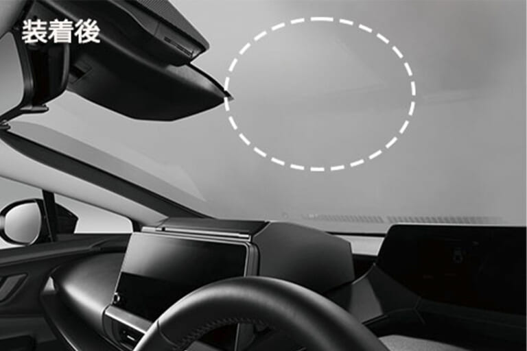 カーメイトのプリウス専用ティシューケース(NZ843)|「これは革新的」「デッドスペースにピッタリとハマる」簡単装着で効果抜群! スタイリッシュで見た目もイイ感じのカーグッズを紹介