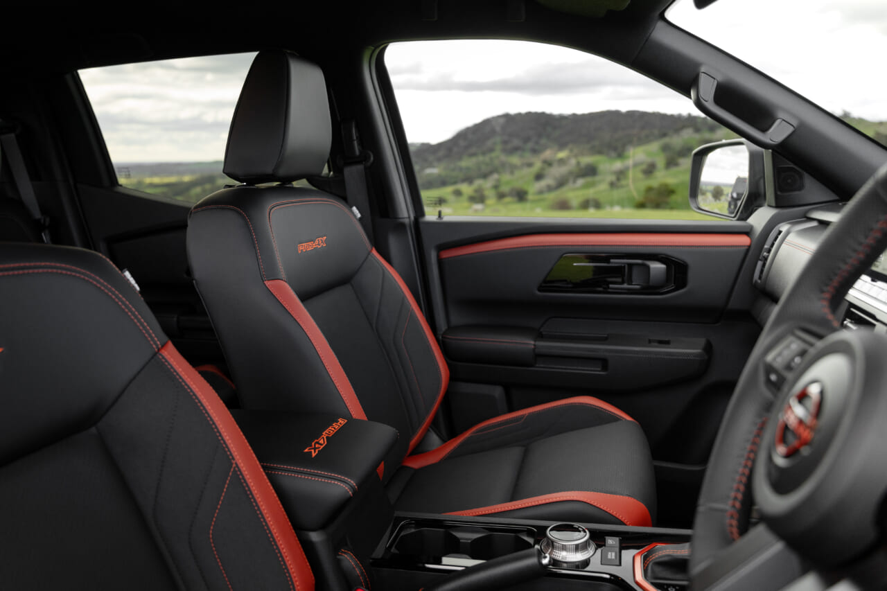 日産の新型ナバラ|「コレはカッコいい」「こんなクルマあったんだ…」日本人が知らない、世界に誇る日産車。1986年から累計販売台数50万台の名車の新型が発表!