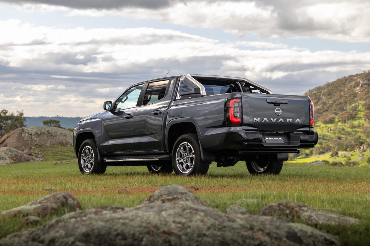 日産の新型ナバラ|「コレはカッコいい」「こんなクルマあったんだ…」日本人が知らない、世界に誇る日産車。1986年から累計販売台数50万台の名車の新型が発表!