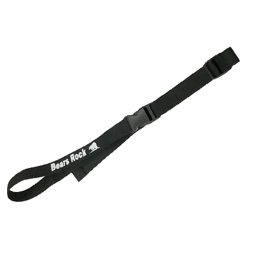 車載用防災セット［ベアーズロック］の内容、バックル付きベルト。｜「マジで持ってて良かった…」雪で立ち往生…たった1つのキットが命運を分ける。クルマに積んでおけばめちゃくちゃ安心できるアイテムを紹介