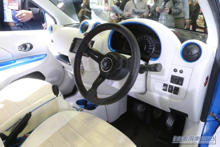 外も中も一目惚れ注意！マーチが変身した「レトロかわいい」が素敵すぎ。【日産生が造った本気カスタムカー】