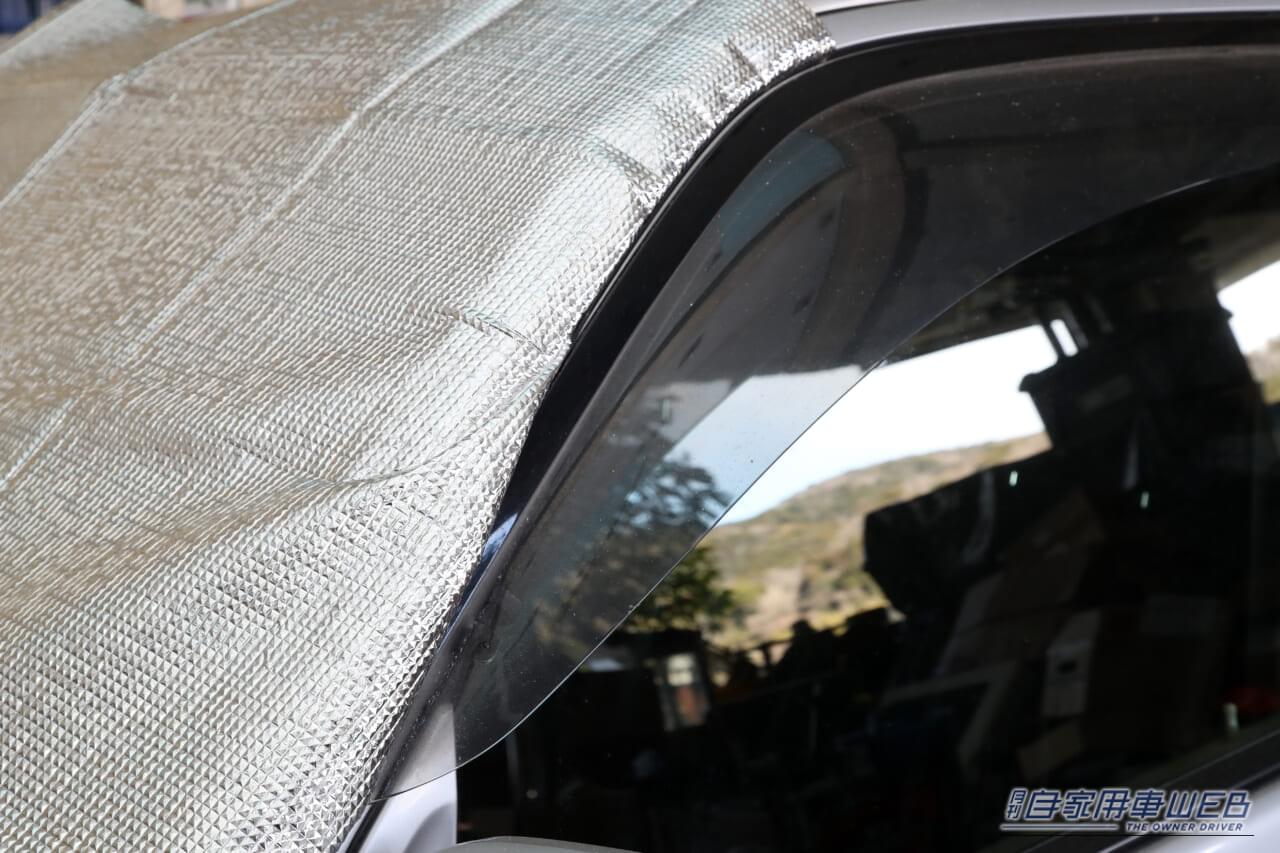 |朝の貴重な時間を奪う「フロントガラスの凍結」には、お湯はNG!【最速で溶かす方法&誰でもできる対策法を解説】