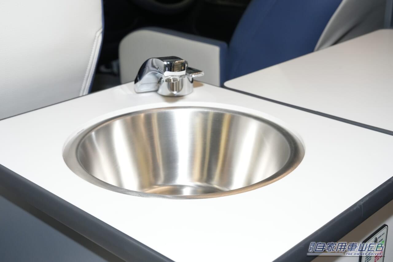 ｜「助けたい」が迷惑にならない。災害支援を「自己完結」できる凄いハイエースを発見