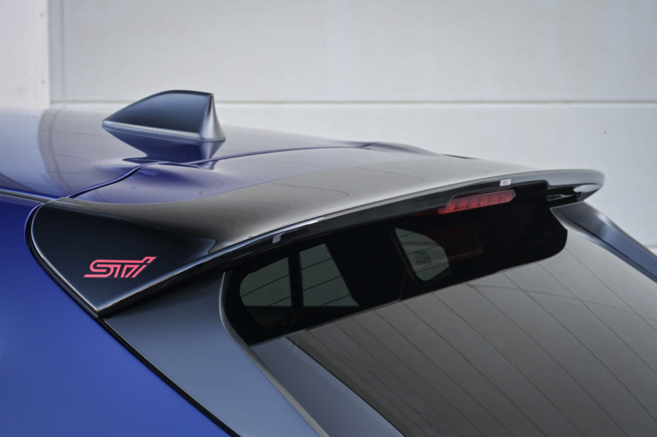 ｜STIパーツ装着で走りの魅力を追求。インプレッサ「STI Performance Edition」発表【価格は356.8万円〜】