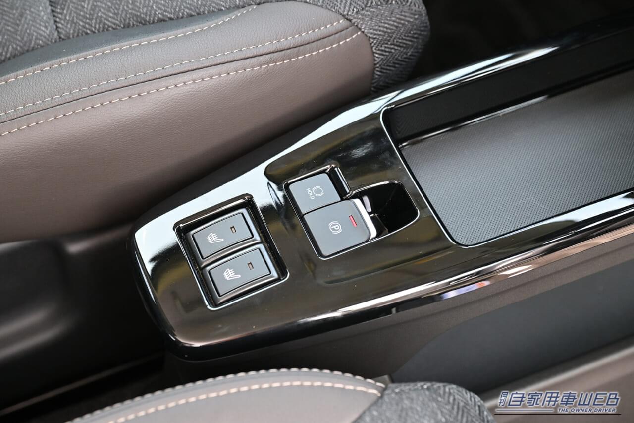 |性能強化の「新型」でも、こなれた価格が嬉しいクロスビー。ミニマムSUVの優等生は「初売り」が狙い目【2026最新情報】