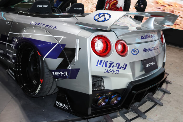 LB-WORKS35GTRFinaledition|R35GT-Rのルーフを大胆カット!リバティウォークが魅せた最後のGT-R【東京オートサロン2026】