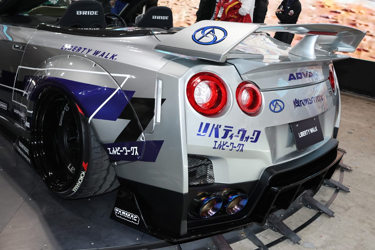 LB-WORKS35GTRFinaledition｜R35GT-Rのルーフを大胆カット！リバティウォークが魅せた最後のGT-R【東京オートサロン2026】