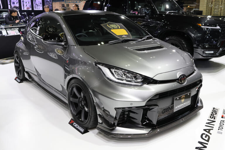 AIMGAIN SPORT GR YARIS｜進化型GRヤリスをハードコアに引き締めたエアロがスゴイ！【東京オートサロン2026】