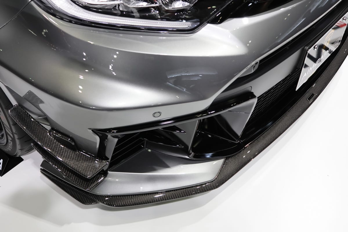 ｜進化型GRヤリスをハードコアに引き締めたエアロがスゴイ！【東京オートサロン2026】