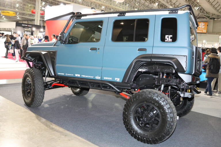 Mountain Crawler｜SUVの潮流に変化！街を華麗に彩るローダウンピックアップに注目！【東京オートサロン2026】