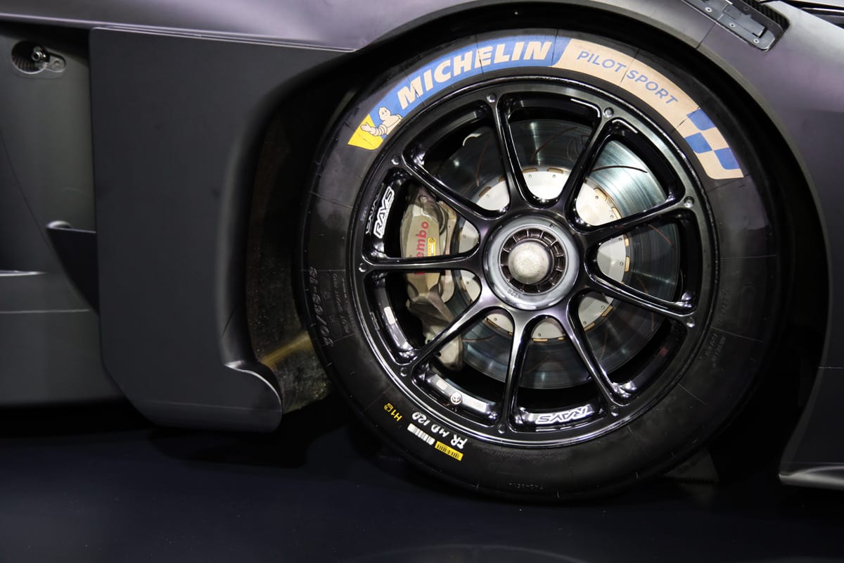 ｜東京オートサロン2026で一番の大人気はGR GT！そしてレースデビューの話も聞こえてきたGR GT3！