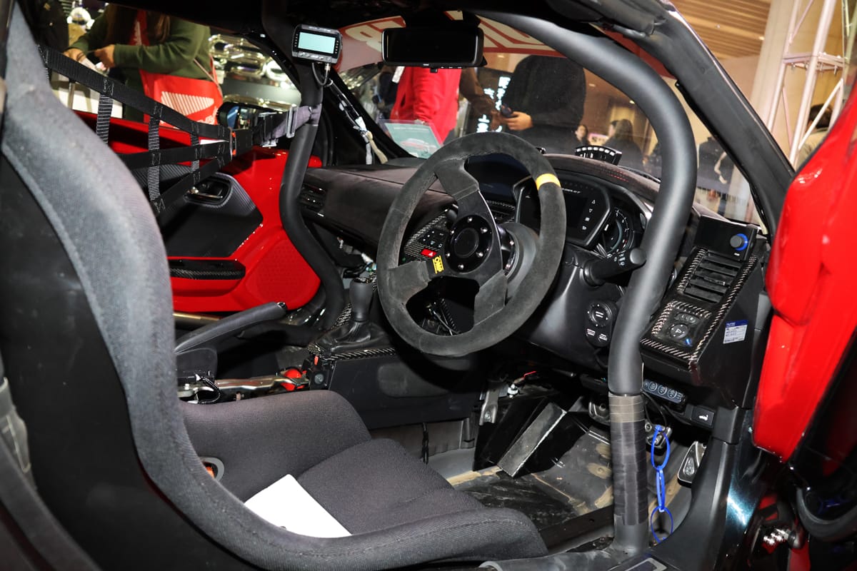 |S660がNSX!? AZ-1にロータリー!! 実は軽ミッドシップのスーパーモディファイが熱かった!【東京オートサロン2026】