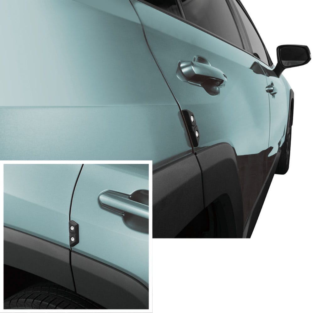 ｜「なるほど…そこに付けるのか」ドレスアップ効果だけじゃない！ しっかりと機能するカーグッズを紹介。「付けてて良かった…」