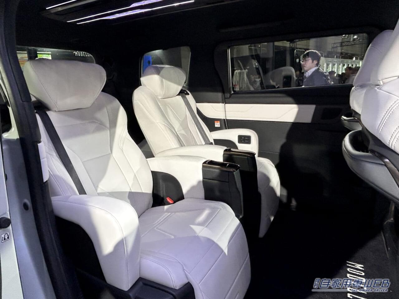 |フォルムを研ぎ澄ます「漆黒ライン」が斬新。春デビューの新型セダンを、いち早くモデリスタが本気カスタム!