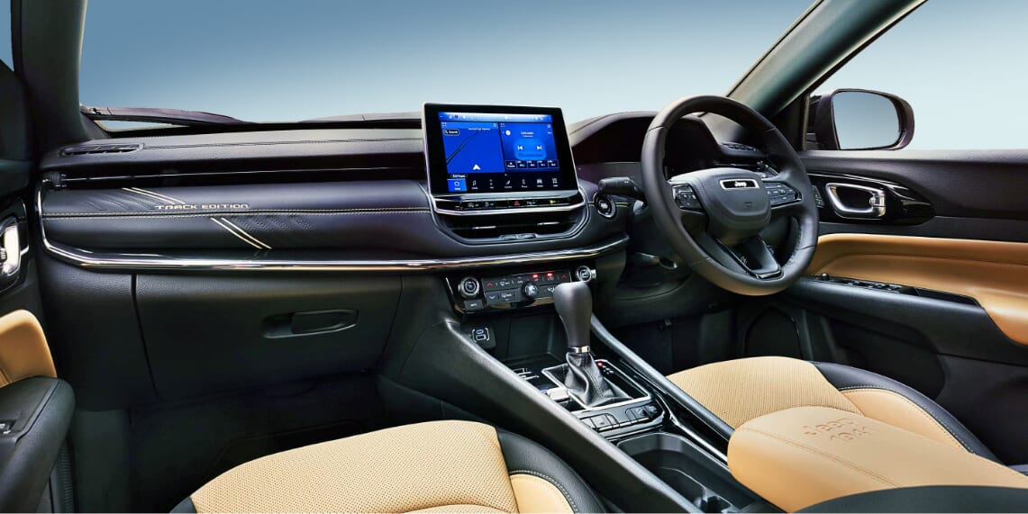 ｜ジープ限定車「トラックエディション」発売。ブラウン×ブラックの特別内装をコンパス＆コマンダーに設定