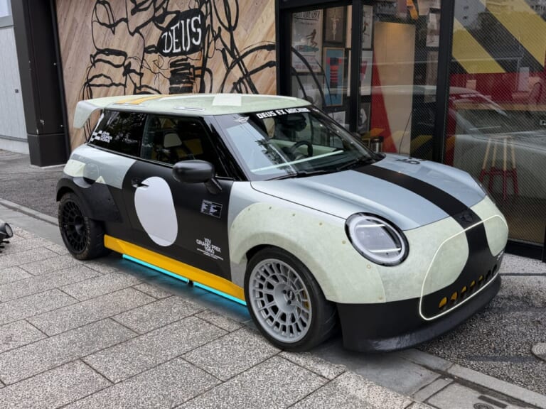 MINI×デウスの電動コンセプト「The Skeg」日本初公開！【浅草で限定イベント開催】