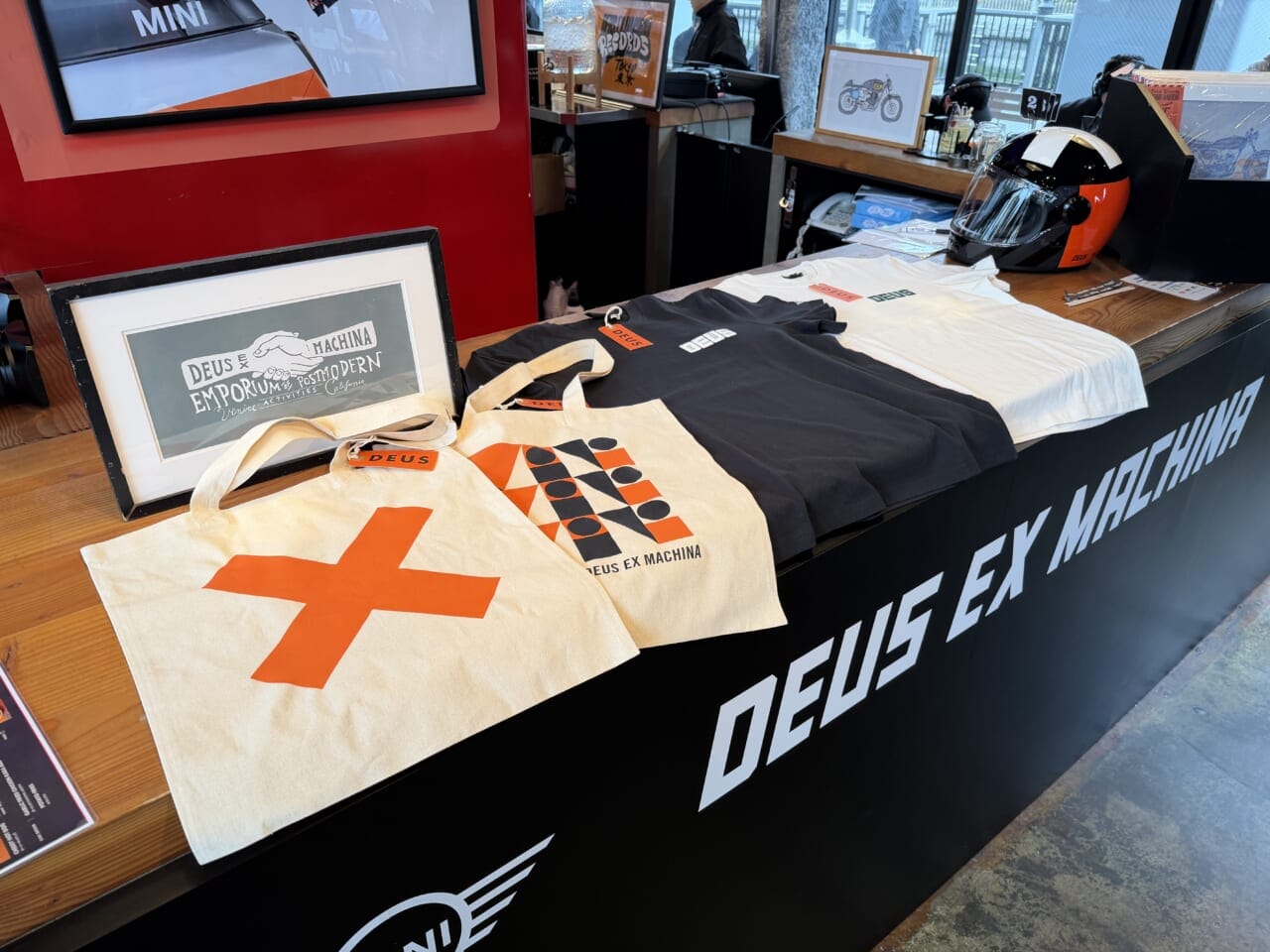 ｜MINI×デウスの電動コンセプト「The Skeg」日本初公開！【浅草で限定イベント開催】