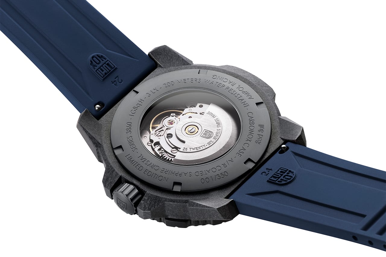 Luminox 3863 AMPOL RB LIMITEDの裏蓋（スケルトンバック）｜ルミノックスの人気シリーズにレッドブル・アンポル・レーシング公式チームウォッチが登場。