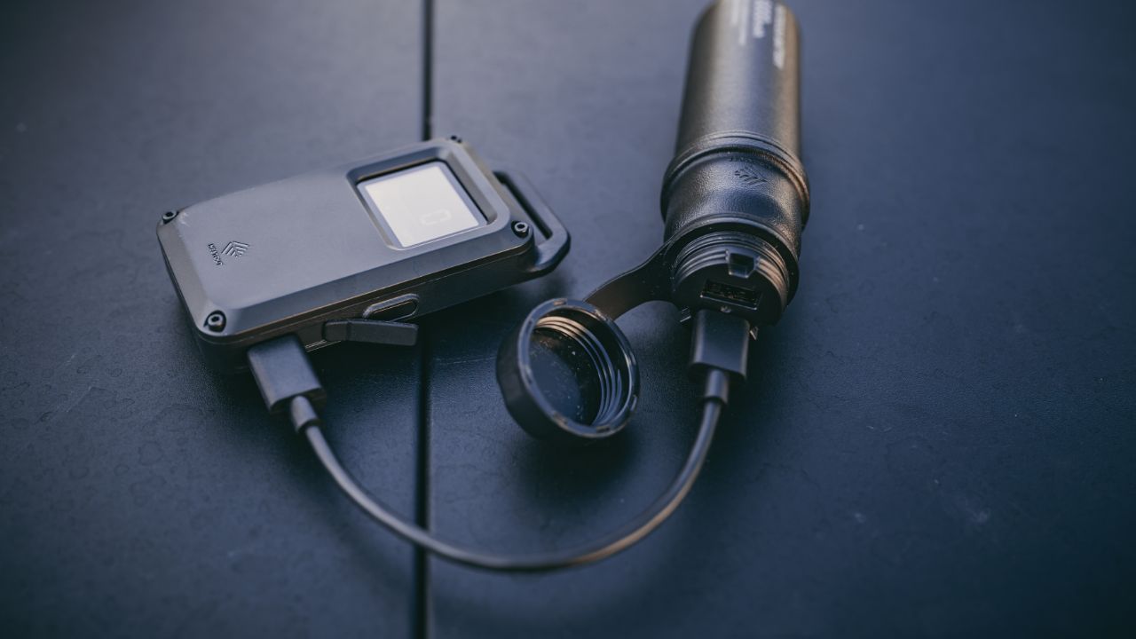 ｜「これメッチャいいじゃん！」必要な情報をひと目で把握。さらにアラーム音でも警告。幅広く使える、日本製高精度センサー内蔵探知機を紹介