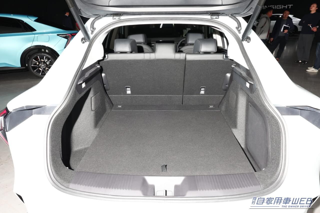 ｜ホンダ新型「インサイト」航続500km超のBEVとして復活。【先行ティザーサイトを公開、発売は2026年春を予定】