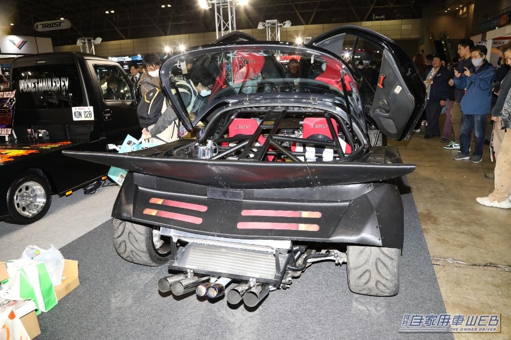 え?前後にエンジン?何でもありの魔改造「双竜」が挑むカスタムカーの限界突破