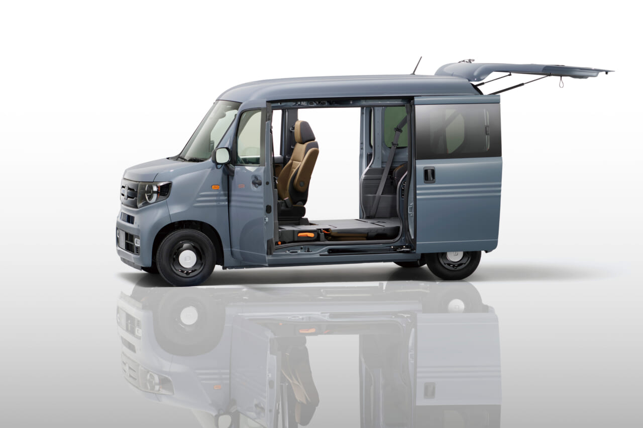 ホンダの軽バン「N-VAN」が一部改良を実施。【実用機能の強化に加えて、人気グレード「ネイチャースタイル」にターボモデルを追加】