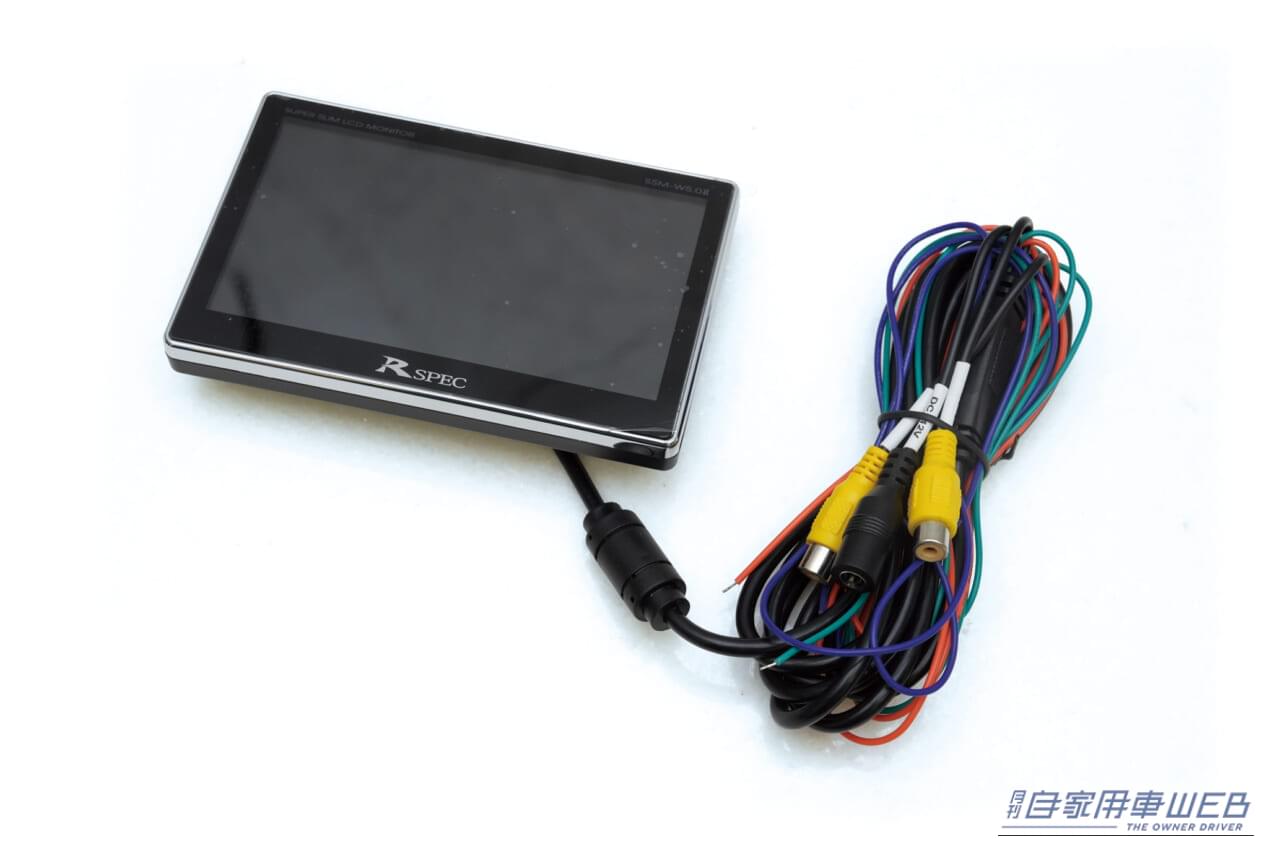 スーパースリムモニター SSM-W5.0Ⅱ|ジムニー乗り必見! 死角を克服する『専用広角カメラ&スリムモニター』が抜群のフィット感で凄すぎる‼︎