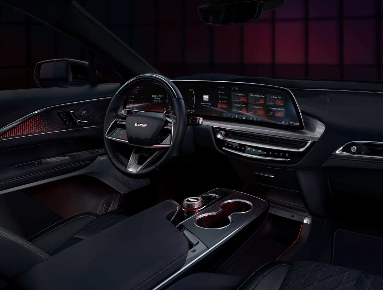 ｜キャデラック「史上最速」のEV「リリック V」登場【646馬力の怪物SUV】