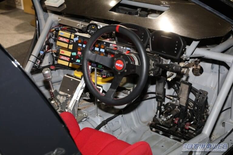 双竜|え?前後にエンジン?何でもありの魔改造「双竜」が挑むカスタムカーの限界突破