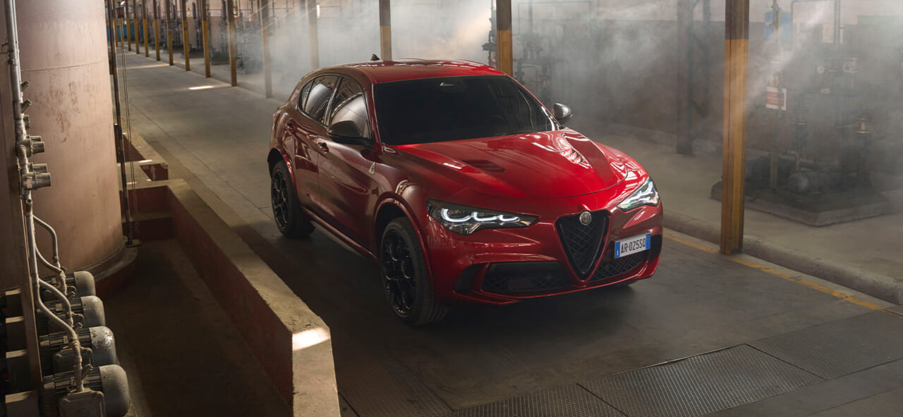 |アルファロメオの特別な“赤”を纏う、希少な世界限定車「コレッツィオーネ」【ジュリア/ステルヴィオに設定、国内には合計13台を導入】