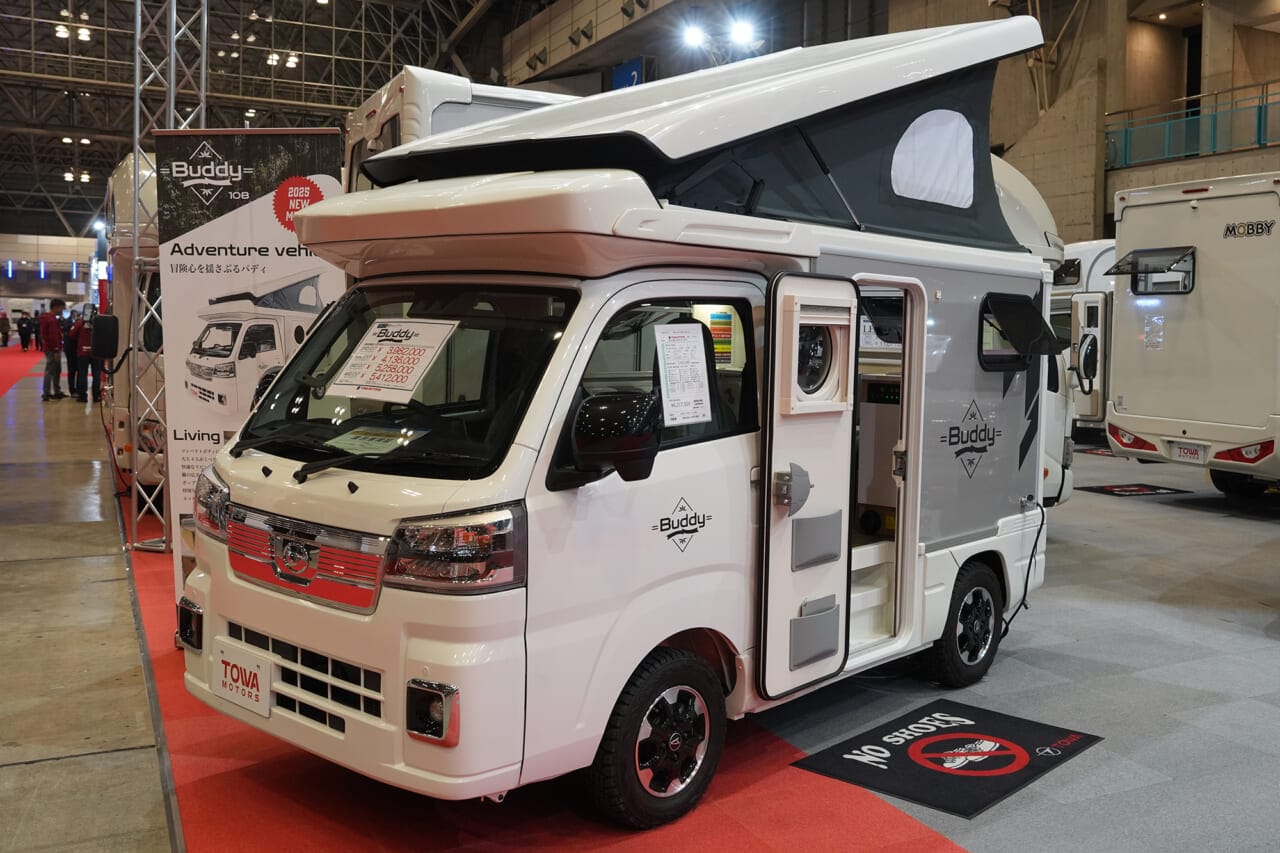 ｜軽キャンパーの最新モデルは、快適な「移動基地」をコスパ良く実現。本格クーラー＆家電が遠慮なく使える「最新電装システム」は欲しくなる注目装備