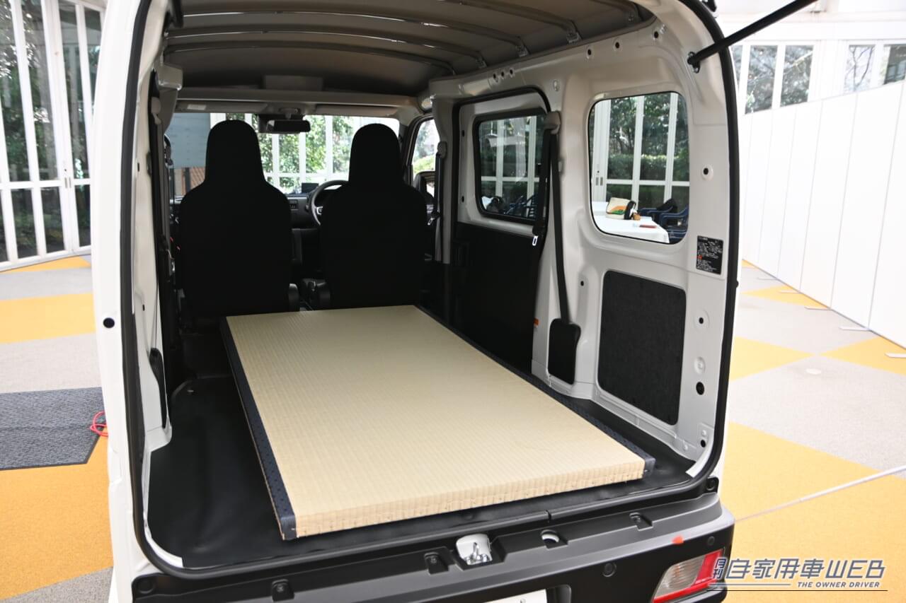 ｜「EV」と「仕事のクルマ」は抜群の相性だった。「現場」で便利な次世代軽バンが登場【ダイハツ「e-アトレー」試乗】