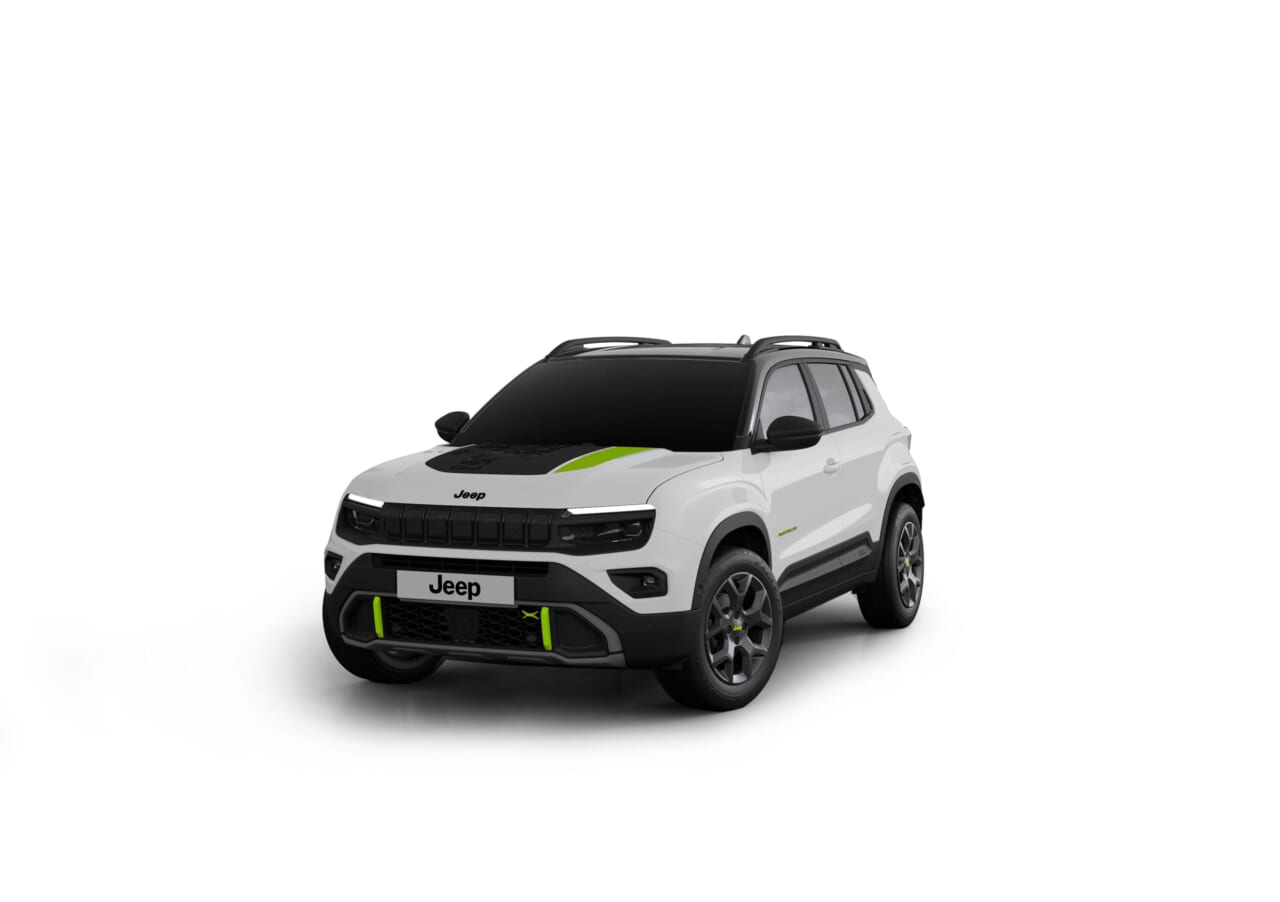 ｜ジープ初の4WDハイブリッド「アベンジャー 4xe ハイブリッド」日本上陸！【100台限定のローンチ エディションも設定】