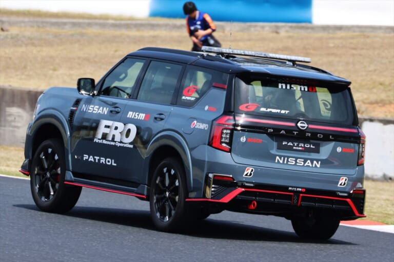 日産パトロールNISMO FRO｜日産が新型「パトロールNISMO」を緊急対応車両としてSUPER GTに寄贈！