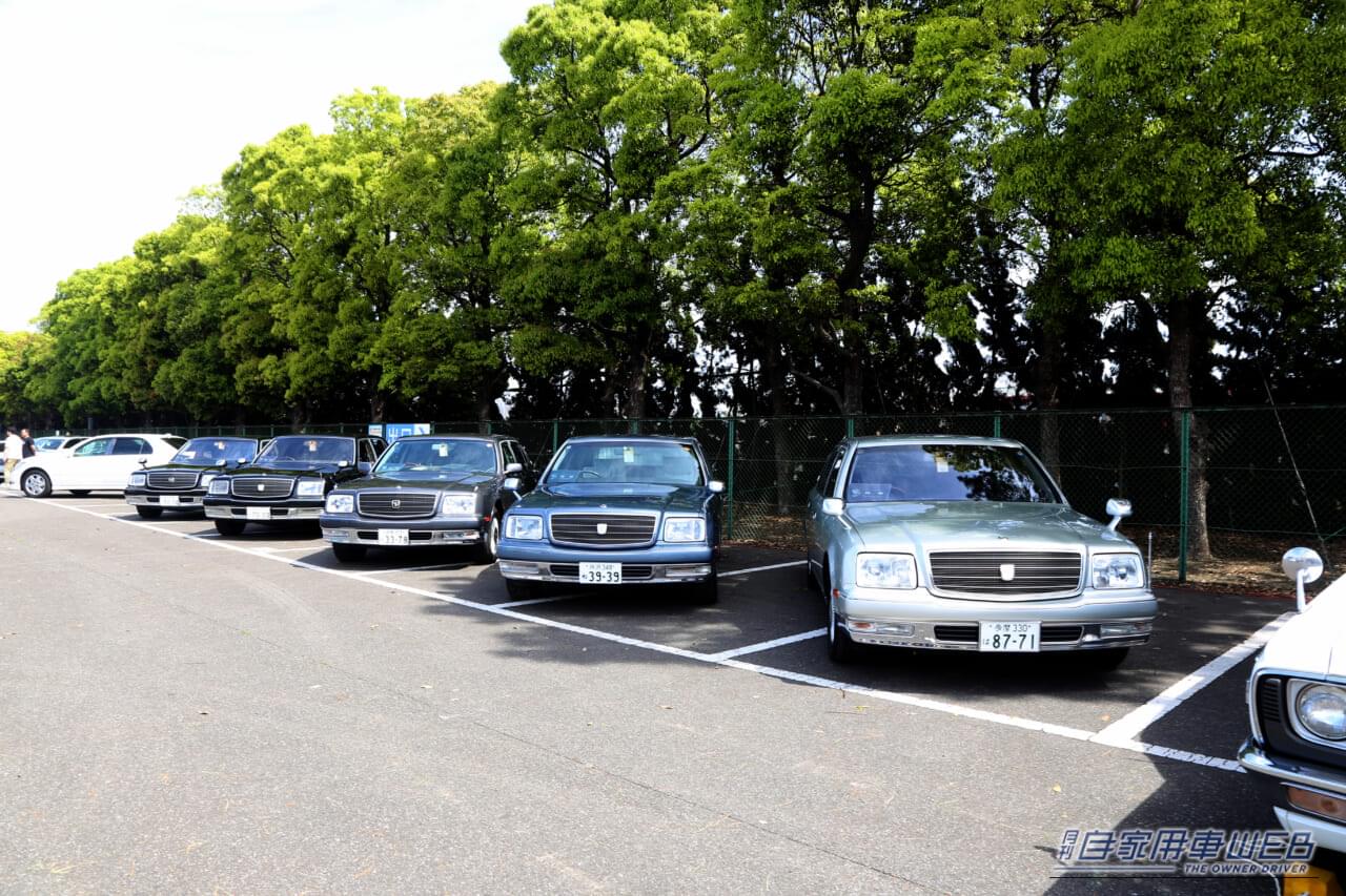 ｜変態グルマ480台の衝撃！「普通じゃない車」が主役の「高速有鉛フェスティバル2026」レポ。救急車から電動モトコンポまで大集結！