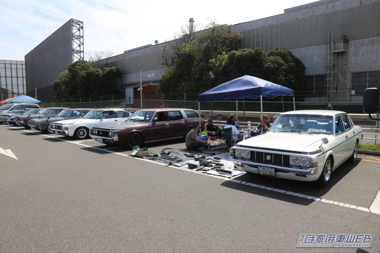 |変態グルマ480台の衝撃!「普通じゃない車」が主役の「高速有鉛フェスティバル2026」レポ。救急車から電動モトコンポまで大集結!