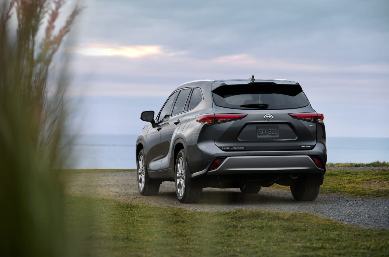 ｜米国で360万台の超人気モノ、トヨタ「ハイランダー」4月2日より国内発売【希少な3列7人乗りSUV】