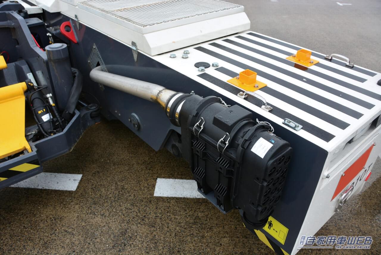 トーバーレス・トーイング・トラクター発電装置｜「へぇ〜、空港でよく見かけるけど、こんな役割があったんだね！」大型旅客機の運行を支える働き者！　トーンイング・トラクター　【シリーズ：はたらくクルマ】