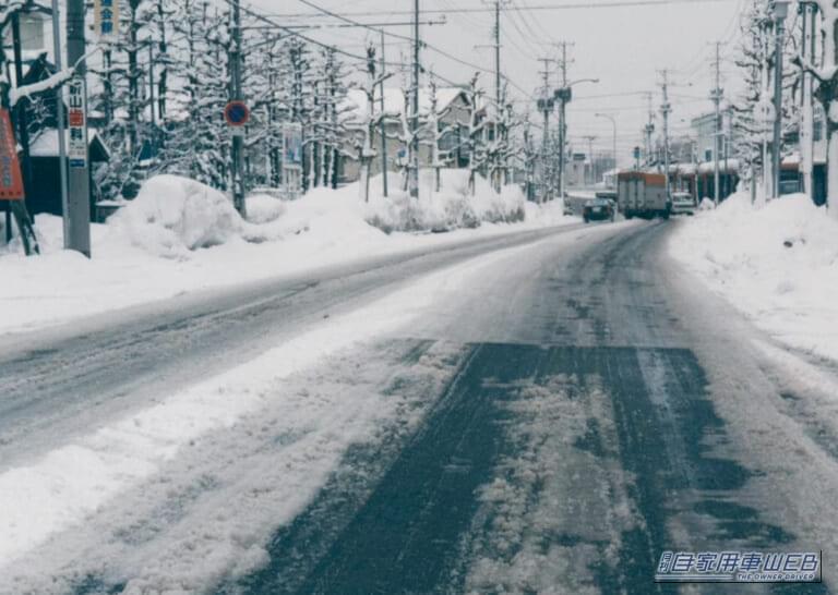 ゴムロールド舗装誕生|「普段使ってるのに、こんな歴史があったなんて知らなかった!」かつては”世界最悪”と評された日本の道路が、世界最高レベルになるまでの道のり‼︎