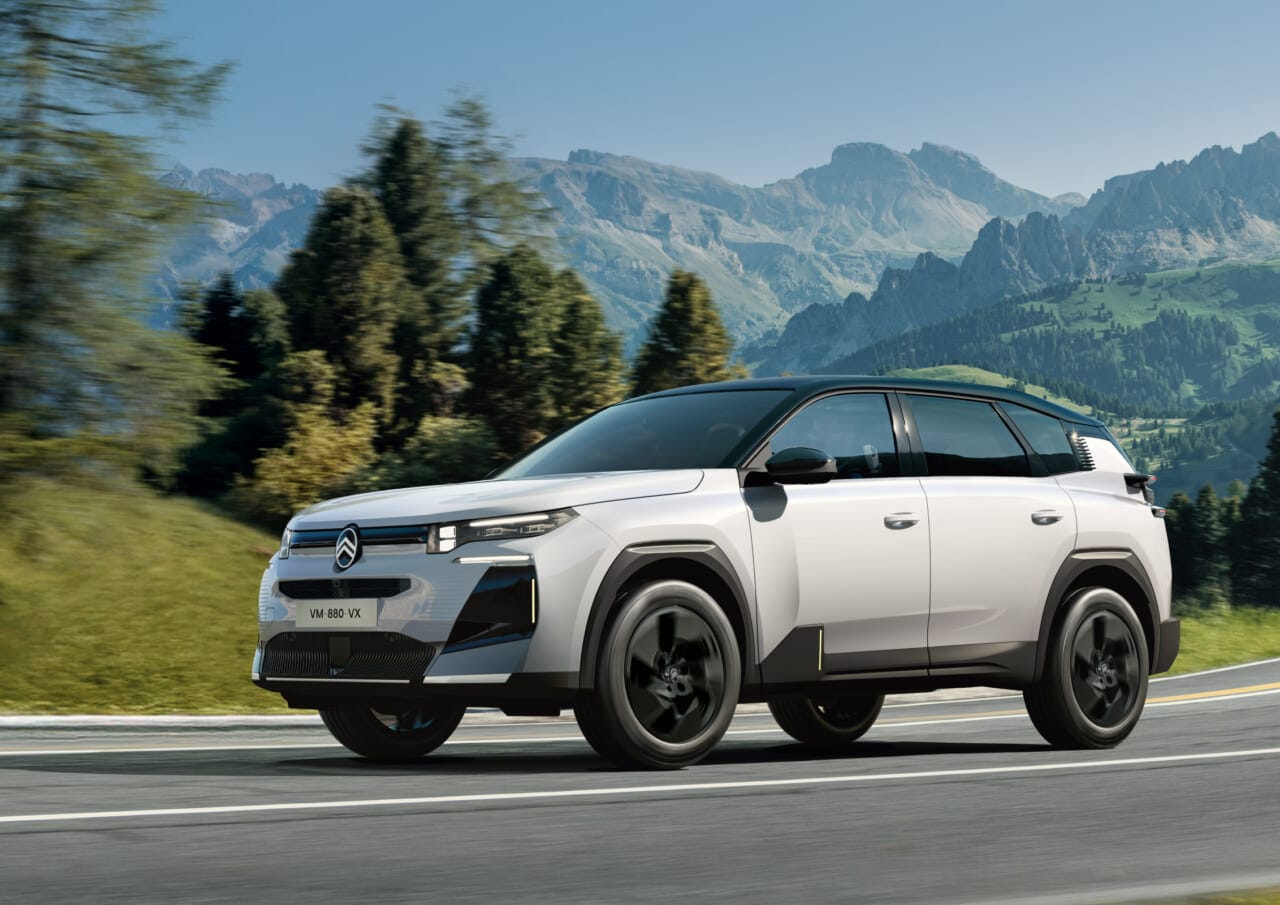 ｜シトロエンの新世代フラッグシップ「C5 エアクロス」が国内上陸【最新ハイブリッド搭載、価格は535万円】